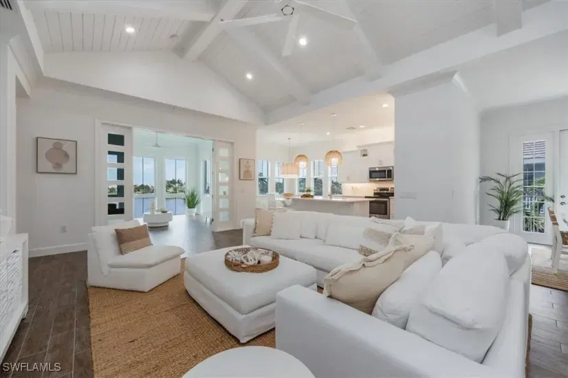 Picture of 6541 Dominica Dr 202, Naples FL 34113