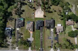 Picture of 2744 24Th Ave Ne, Naples, FL 34120