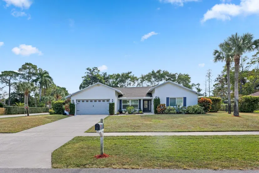 Picture of 13181 La Mirada Circle, Wellington FL 33414