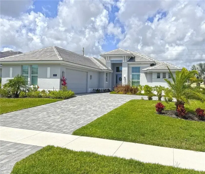 Picture of 5733 Bent Pine Square, Vero Beach FL 32967