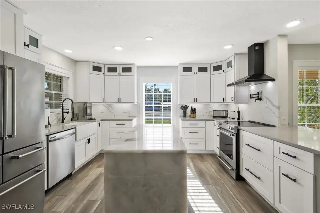 Picture of 17060 Cypress Creek Dr, North Fort Myers, FL 33917