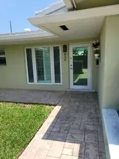 Picture of 850 W Camino Real, Boca Raton FL 33486