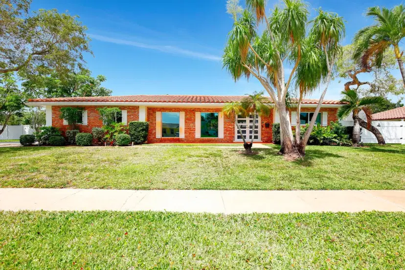 Picture of 601 NW 73Rd Ave, Plantation FL 33317