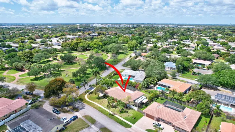 Picture of 601 NW 73Rd Ave, Plantation FL 33317