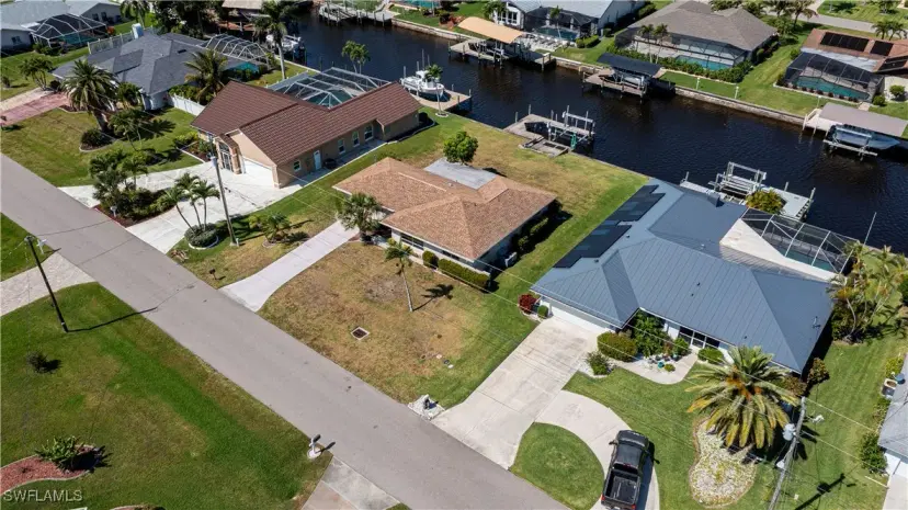 Picture of 3306 SE 19Th Pl, Cape Coral FL 33904