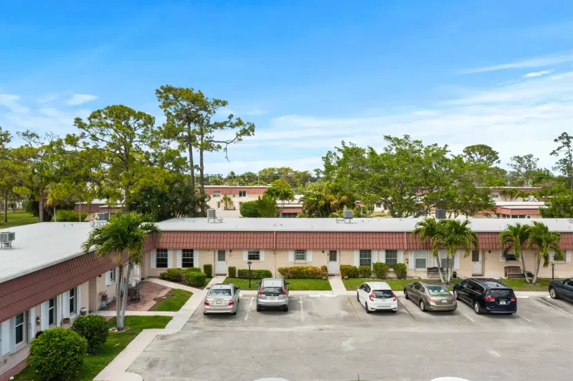 Picture of 674 Laconia Circle, Lake Worth FL 33467