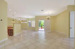 Picture of 1325 E Barwick Ranch Circle, Delray Beach, FL 33445