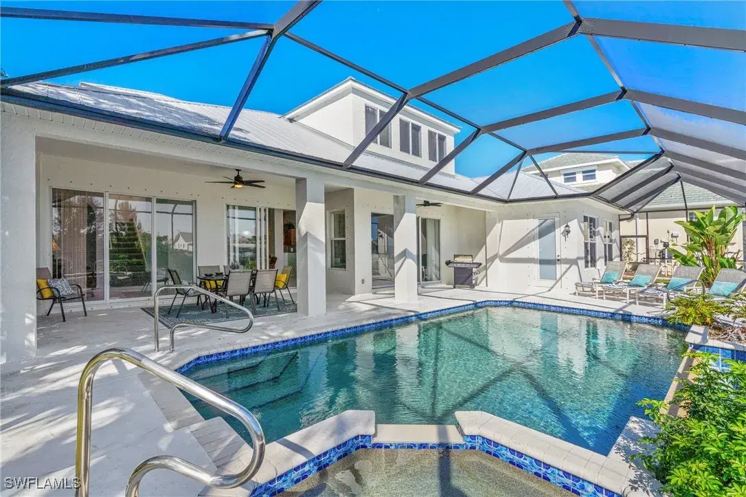 Picture of 5307 SW 25Th Pl, Cape Coral, FL 33914