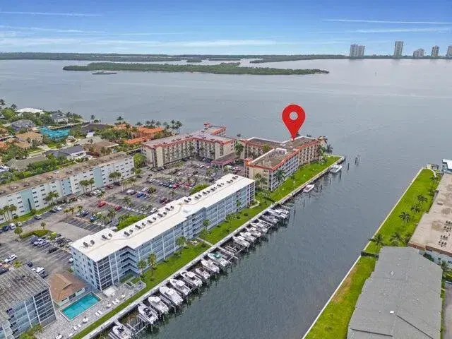 Picture of 100 Paradise Harbour Boulevard 306, North Palm Beach FL 33408