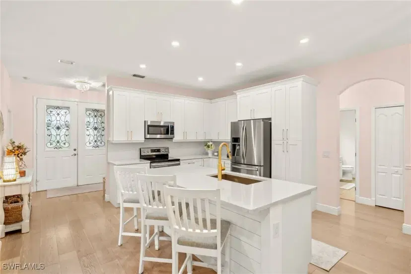 Picture of 5794 Elizabeth Ann Way, Fort Myers FL 33912