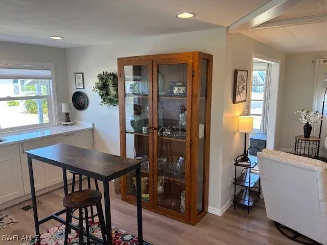 Picture of 361 Shoreland Dr, Fort Myers FL 33905