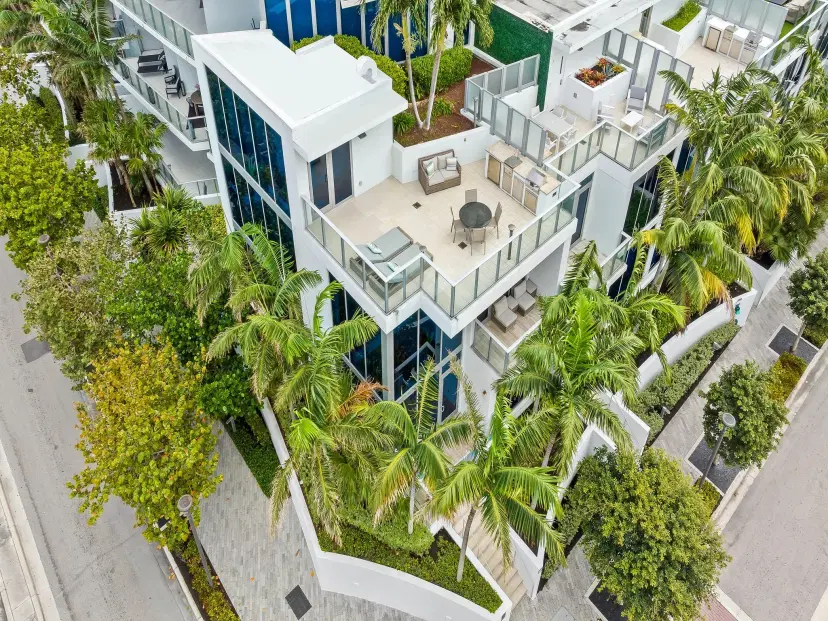 Picture of 701 N Fort Lauderdale Beach Boulevard Th1, Fort Lauderdale FL 33304