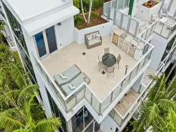 Picture of 701 N Fort Lauderdale Beach Boulevard Th1, Fort Lauderdale, FL 33304