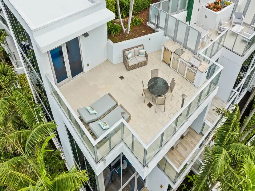 Picture of 701 N Fort Lauderdale Beach Boulevard Th1, Fort Lauderdale FL 33304