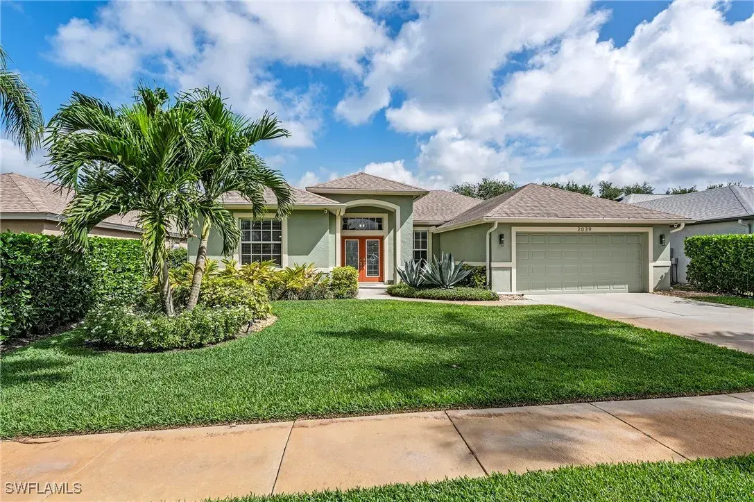 Picture of 2039 Terrazzo Ln, Naples, FL 34104