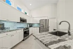 Picture of 2039 Terrazzo Ln, Naples, FL 34104