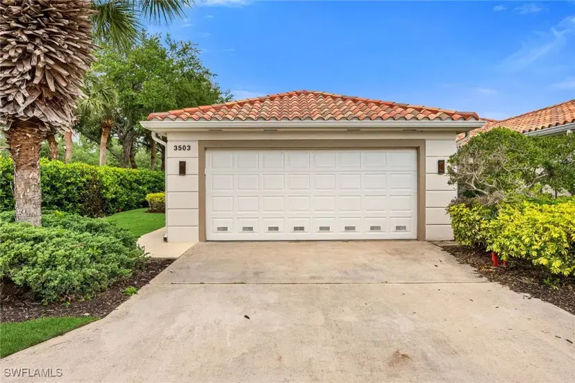 Picture of 3503 El Verdado Ct, Naples FL 34109