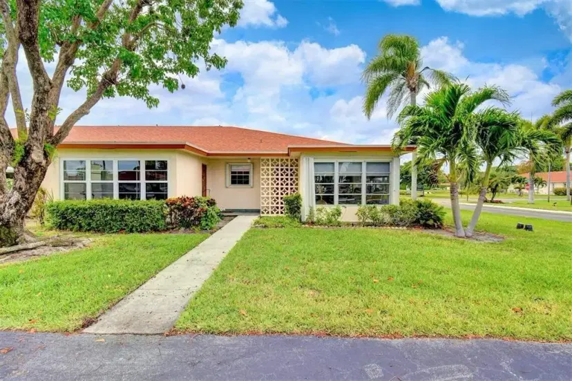 Picture of 4580 NW 3Rd St D, Delray Beach FL 33445