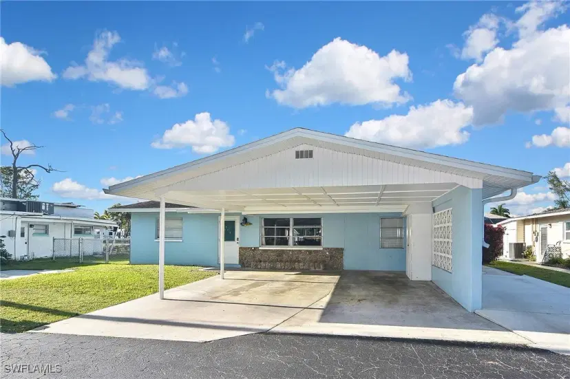 Picture of 8150 Cleaves Rd, North Fort Myers FL 33903