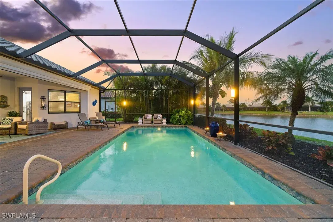 Picture of 2059 Antigua Ln, Naples, FL 34120