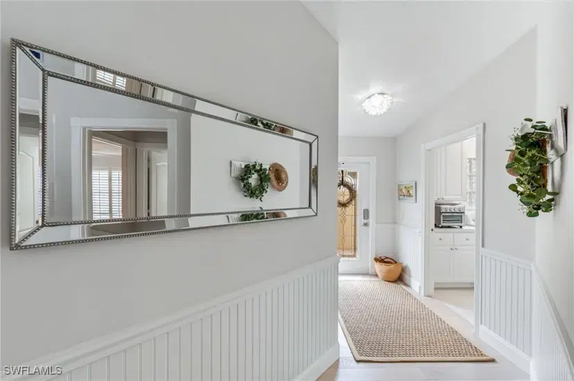 Picture of 3054 Futuna Ln, Naples FL 34119