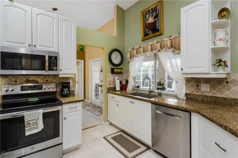 Picture of 282 Sand Hill St, Marco Island FL 34145