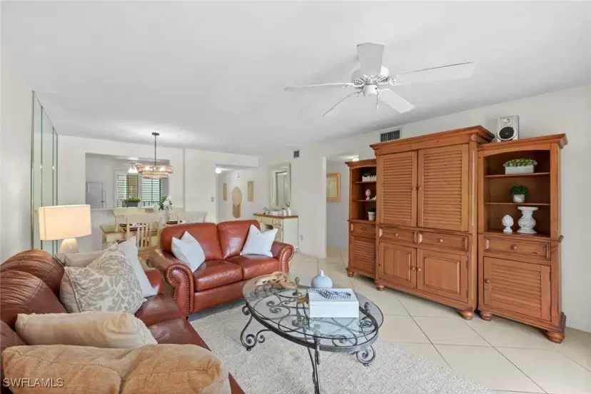 Picture of 219 Fox Glen Dr 1203, Naples FL 34104