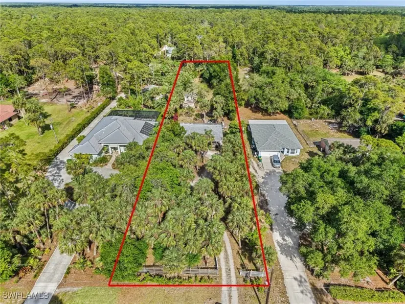 Picture of 420 31St St Sw, Naples FL 34117