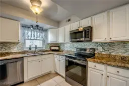 Picture of 9758 Deerfoot Dr, Fort Myers, FL 33919