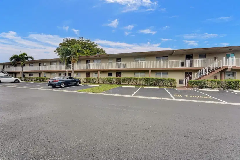 Picture of 601 NW 78Th Ter 201, Margate FL 33063