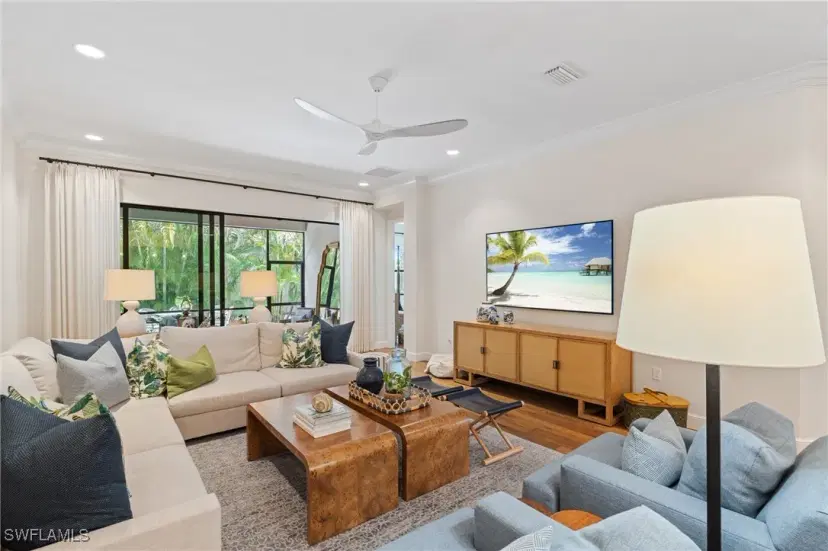 Picture of 13541 Coronado Dr, Naples FL 34109
