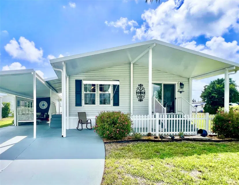 Picture of 4044 Sandpine Cir, Boynton Beach FL 33436