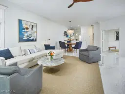 Picture of 114 Amblewood Ln 9-903, Naples, FL 34105