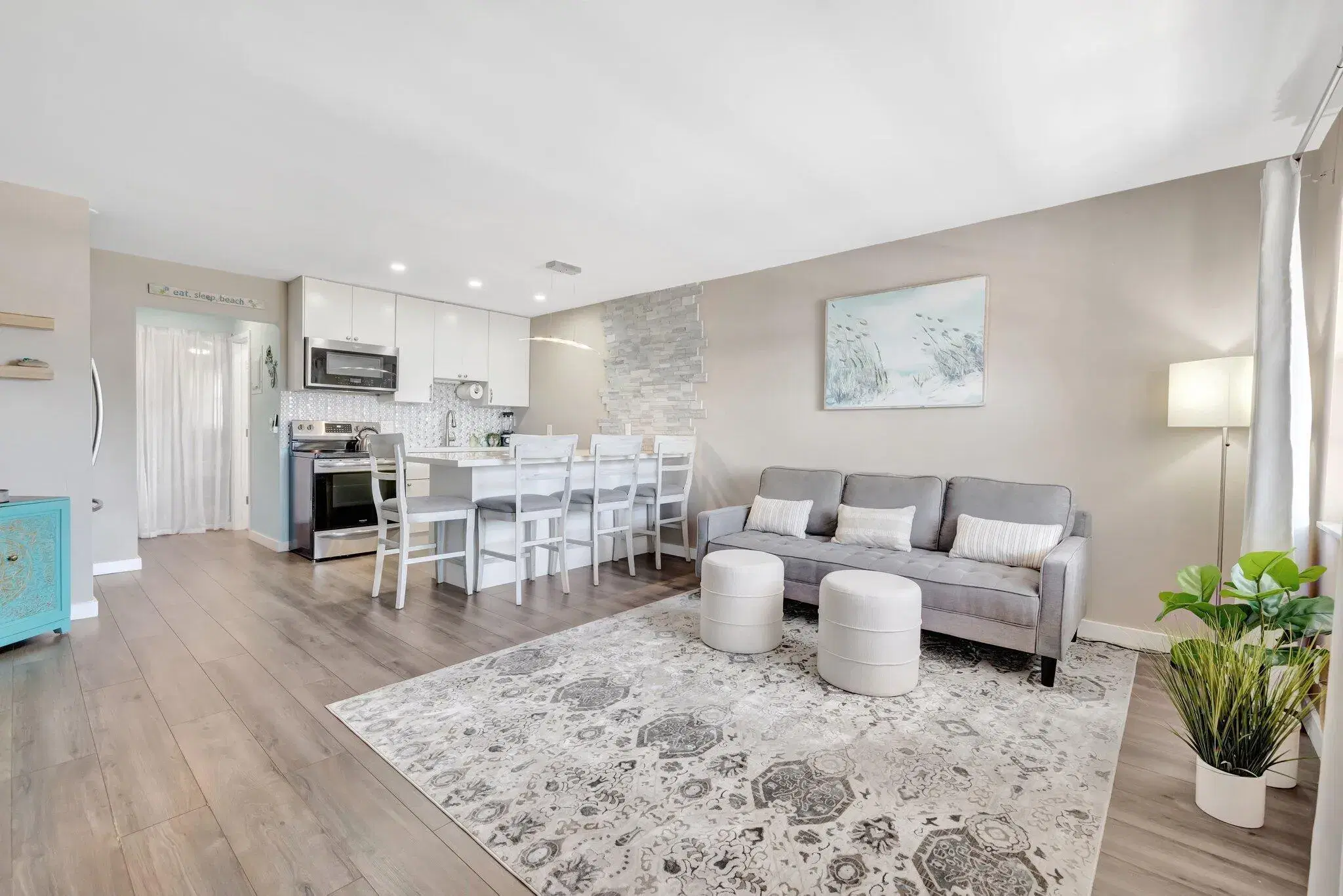 Picture of 2081 NE 56Th Street 207, Fort Lauderdale, FL 33308