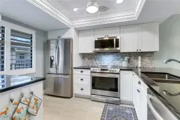 Picture of 5250 Fox Hollow Dr 530, Naples, FL 34104