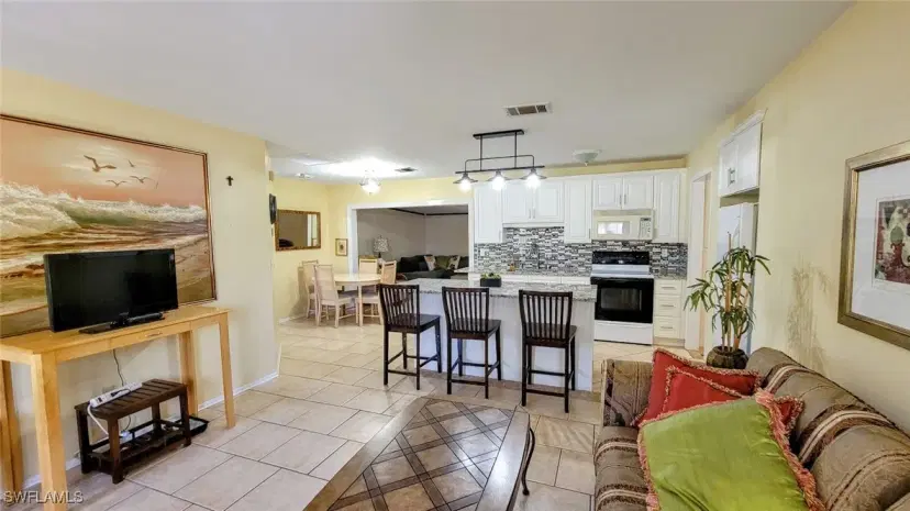 Picture of 2041 Schooner Dr, Labelle FL 33935