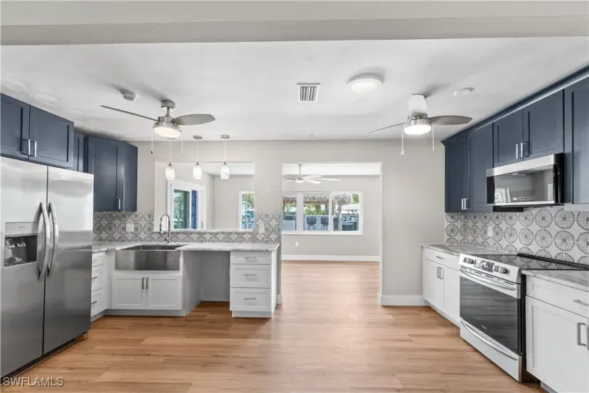 Picture of 2144 Saint Croix Ave, Fort Myers FL 33905