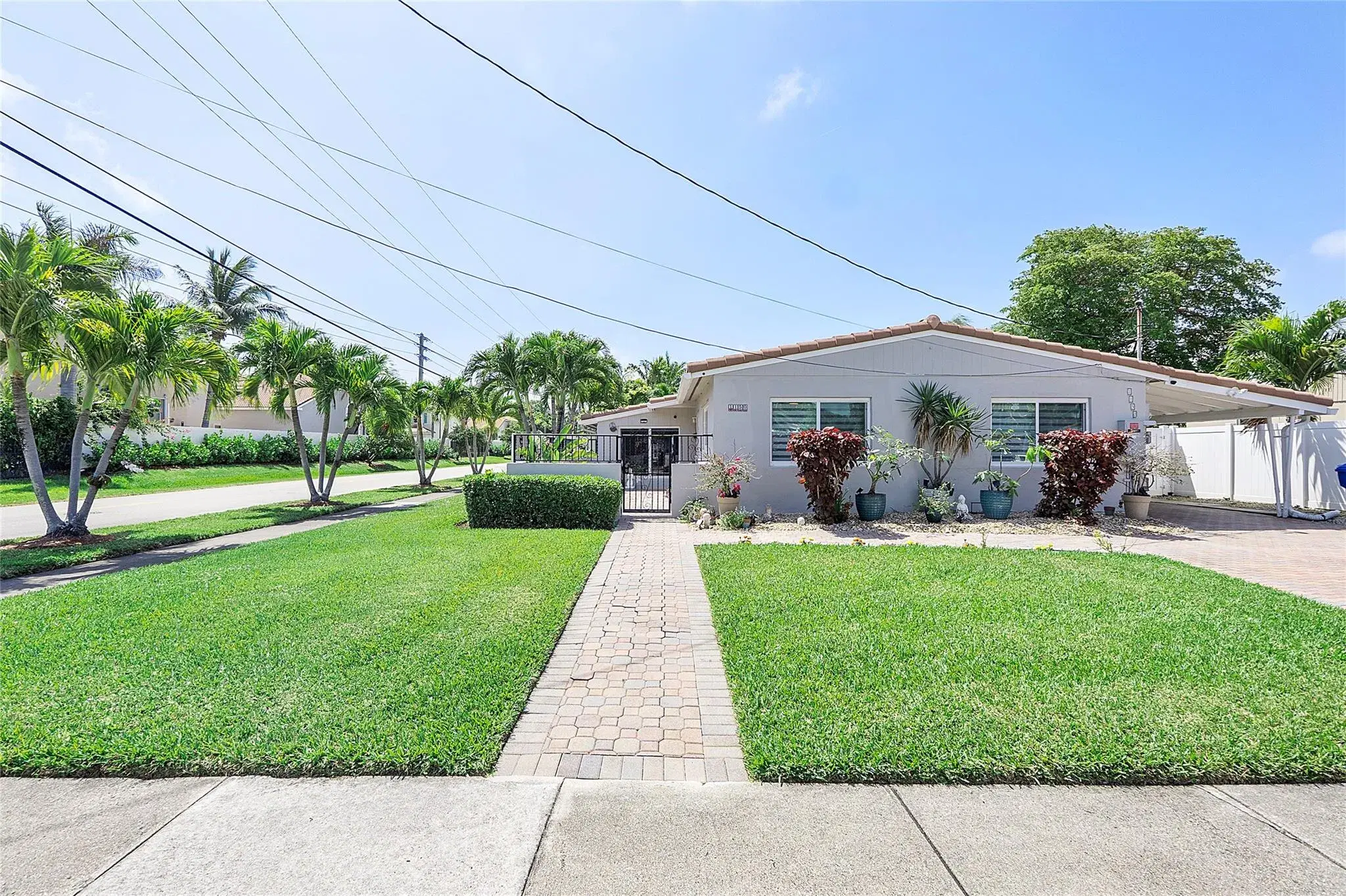 Picture of 1150 Hayes St, Hollywood, FL 33019