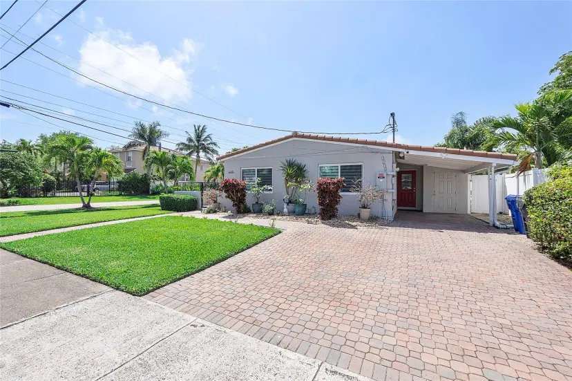 Picture of 1150 Hayes St, Hollywood FL 33019