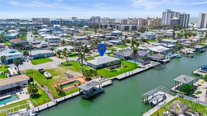 Picture of 185 Ibis St, Fort Myers Beach FL 33931