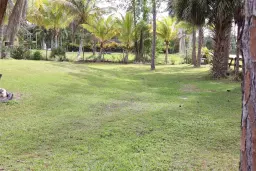 Picture of 13573 41St Lane N, The Acreage, FL 33411