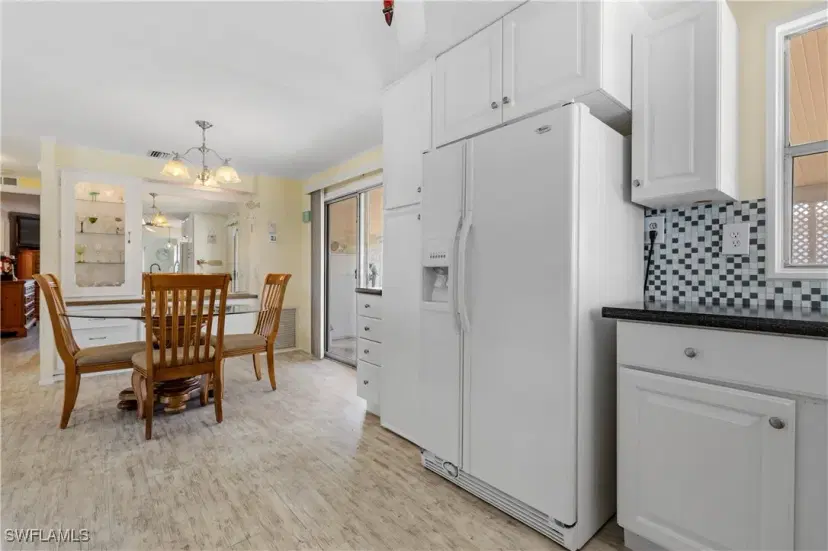 Picture of 3405 Rainbow Ln, North Fort Myers FL 33903