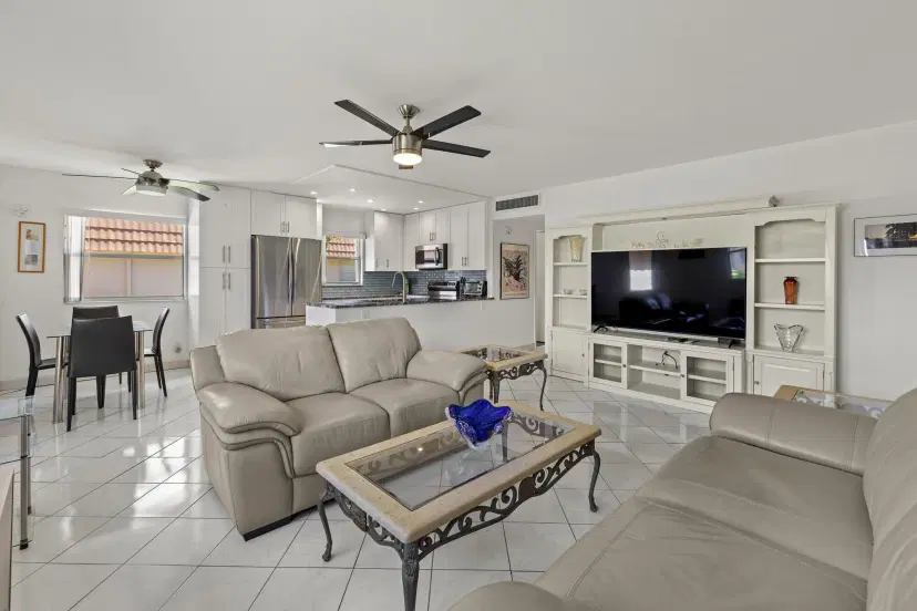 Picture of 177 Seville H, Delray Beach FL 33446