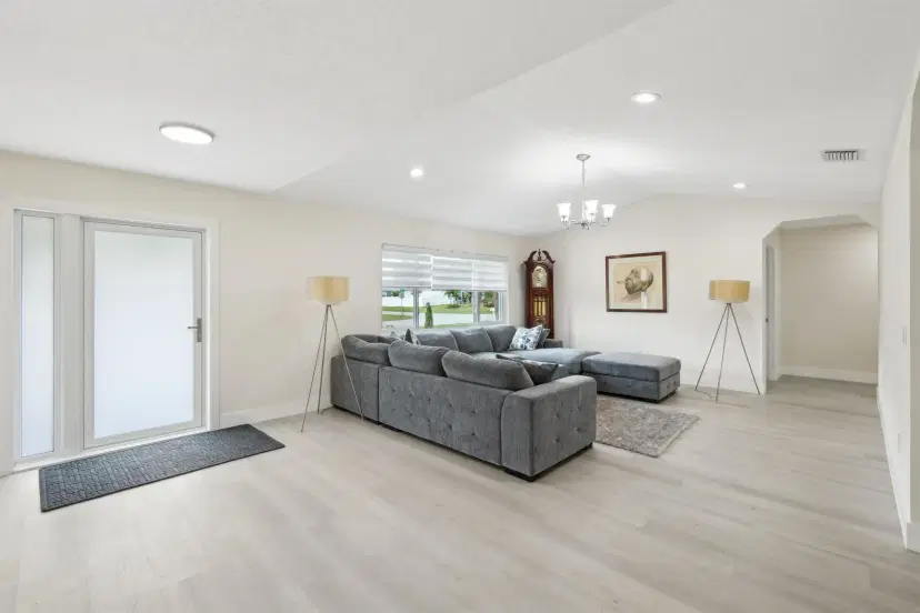 Picture of 2813 SE Eagle Drive, Port St Lucie FL 34984