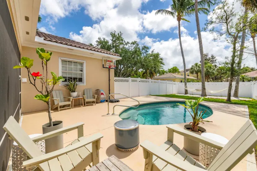 Picture of 118 Florence Dr, Jupiter FL 33458