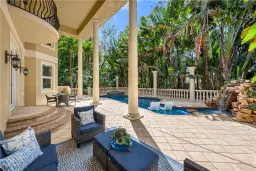 Picture of 1408 Hemingway Pl, Naples, FL 34103