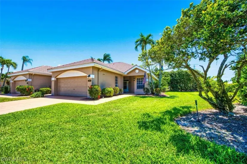 Picture of 5482 Peppertree Dr, Fort Myers FL 33908