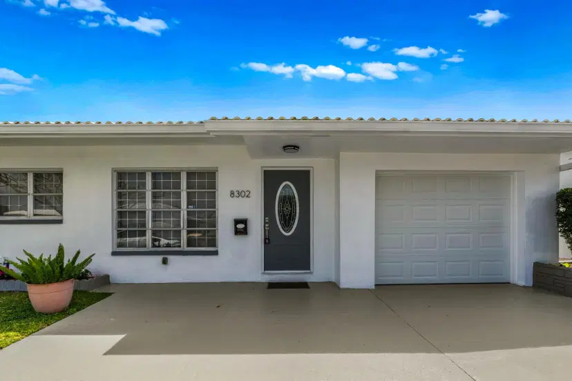 Picture of 8302 NW 59Th Court, Tamarac FL 33321