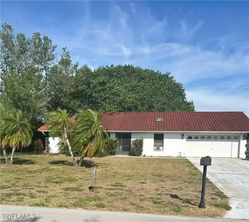 Picture of 50 Kingston St, Lehigh Acres FL 33936