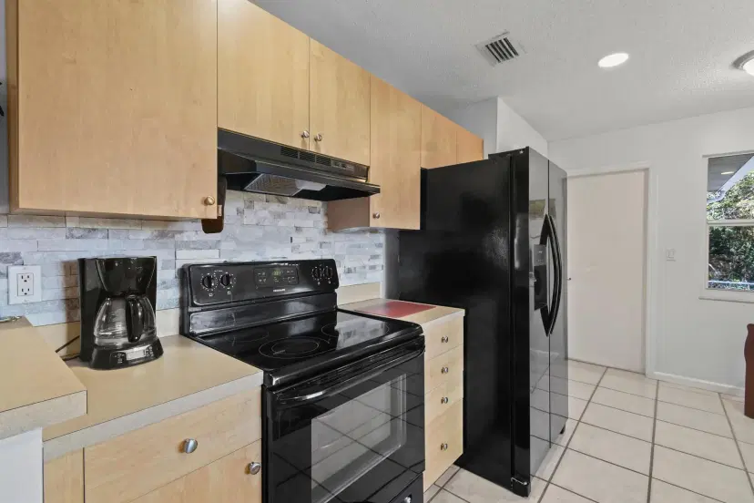 Picture of 771 NW Bayshore Boulevard, Port St Lucie FL 34983